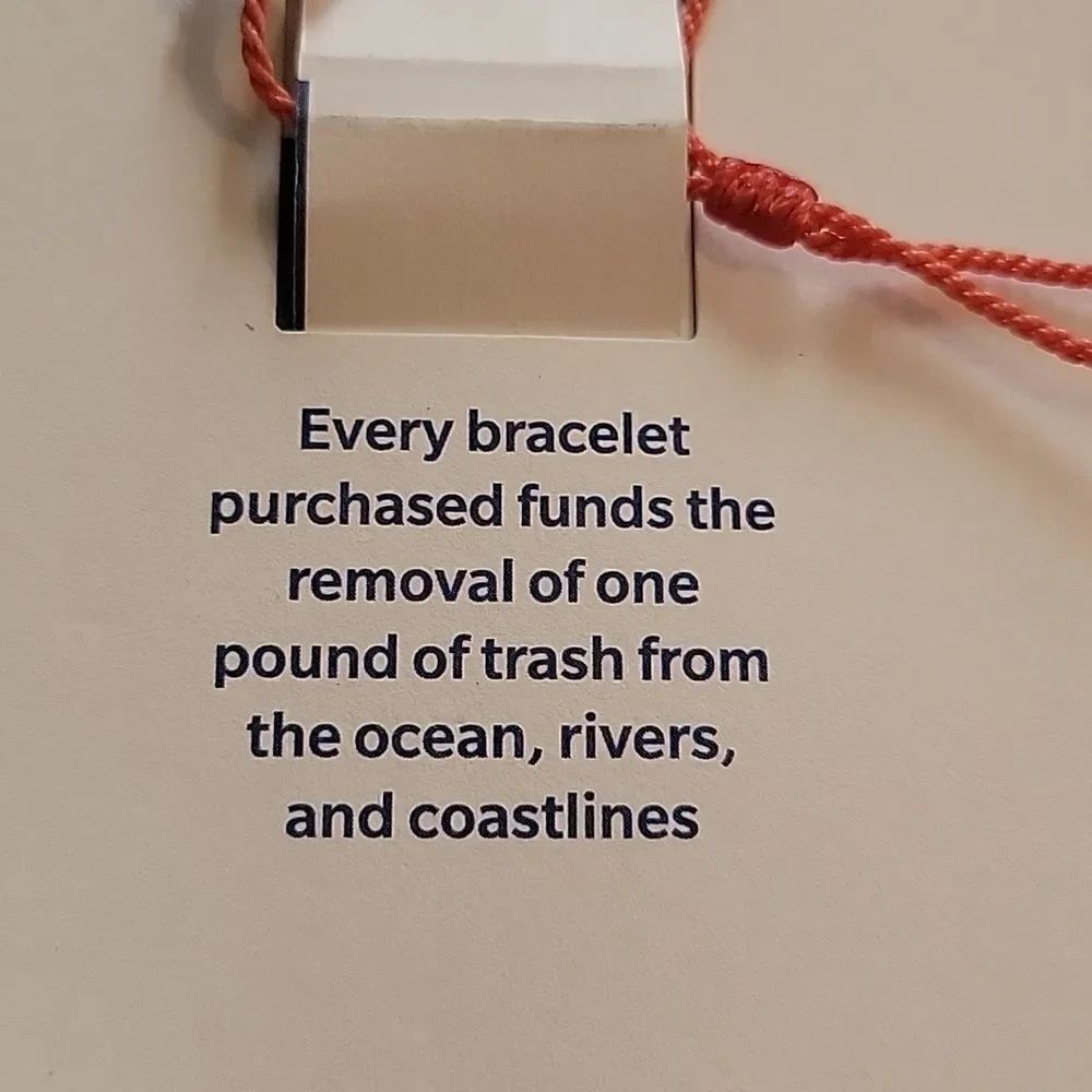 2 for $30.  4Ocean adjustable bracelet - Picture 4 of 5